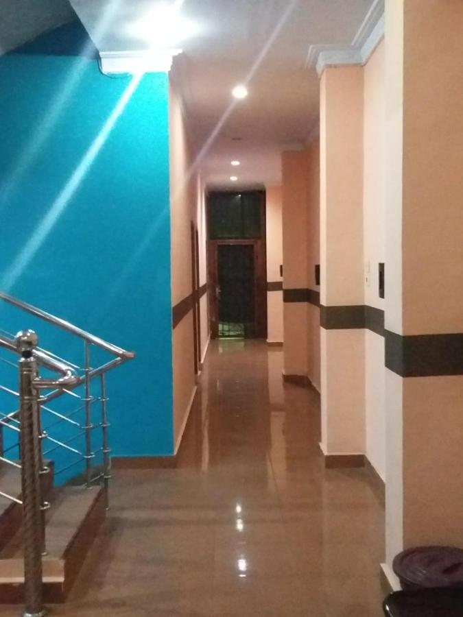 Reddoorz Near Yuki Simpang Raya Mall Medan 2 Exteriör bild